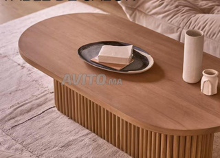 table de salon moderne/table basse dispoooo