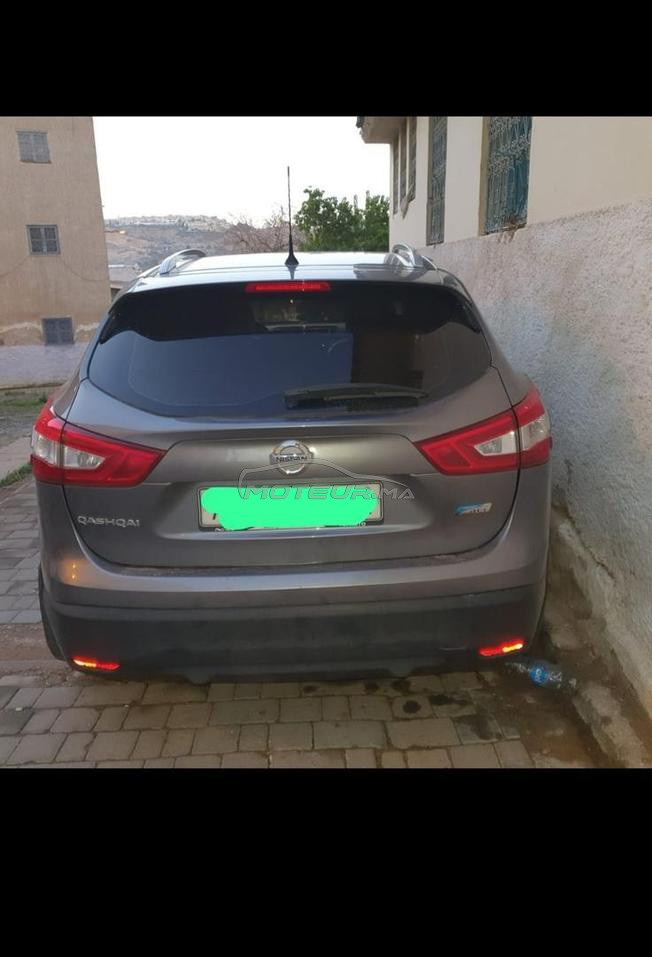 سيارة نيسان ممتازة ونظيفة جودة جيدة 