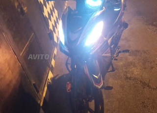 Bécane spring bon état général 