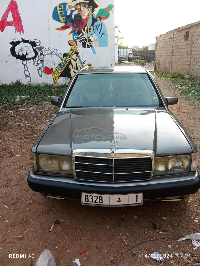 Mercedes-Benz 190