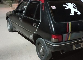 بيجو 205 بنزين يدوي 1994 في العيون