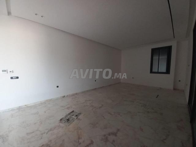 Luxueuse Villa Neuve avec Piscine Privée à Souissi - 2