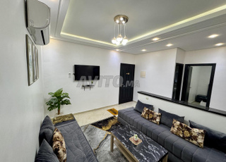 Belle appartement à coté de Marjane route casa