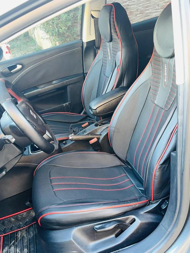 Seat Leon Diesel Manuelle 2012 à Agadir