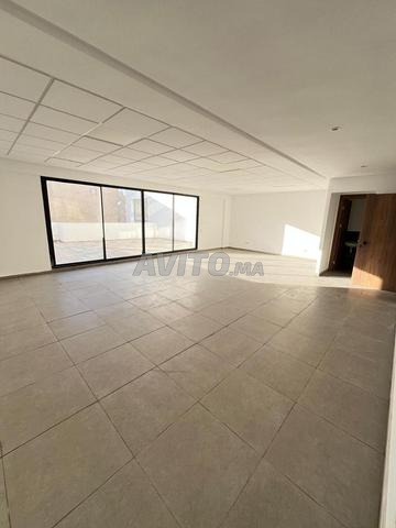 Bureau à vendre à Sidi Maarouf, 89m² Parking titré - 2