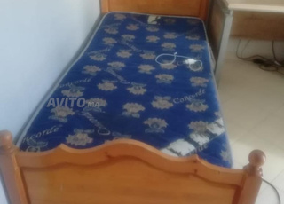 Lit à vendre