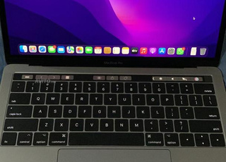 Mac Pro avec touch bar