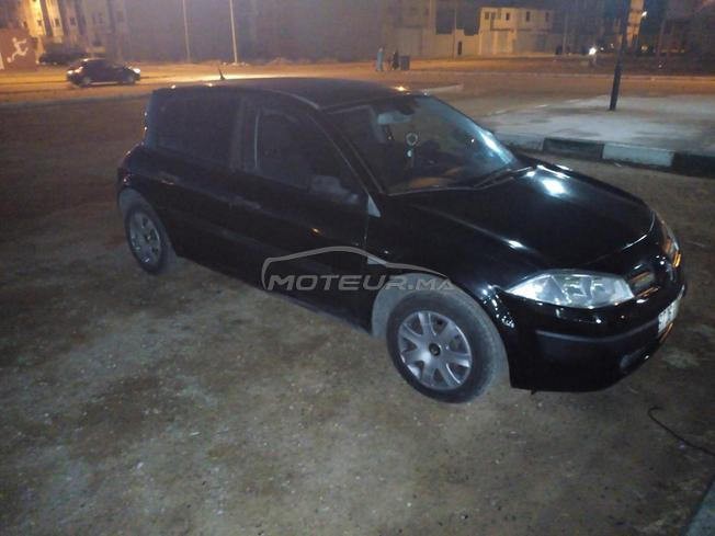 RENAULT MEGANE 2  CASQUETTE 