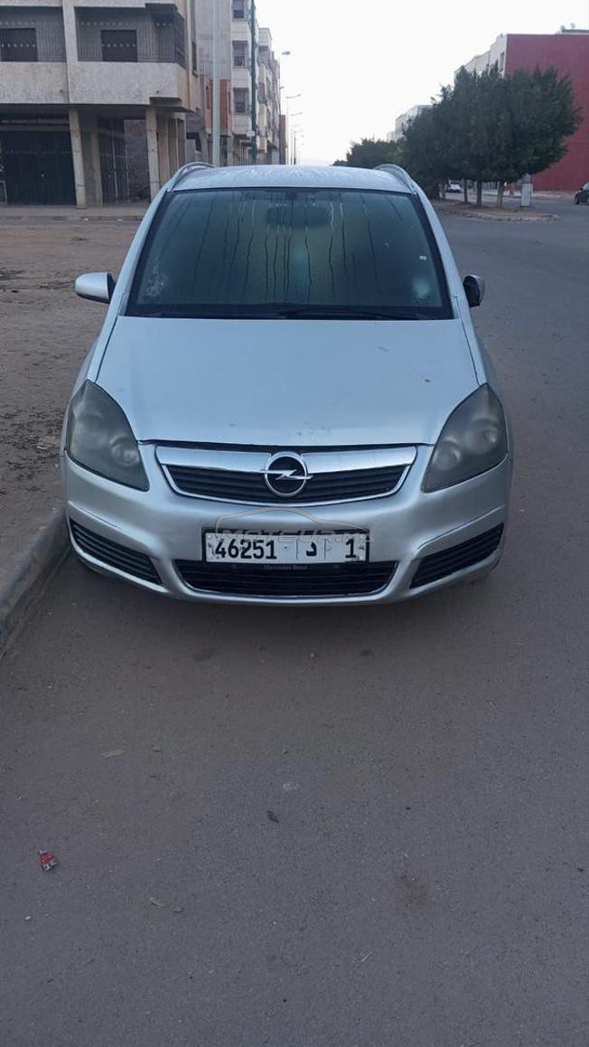Opel Zafira 