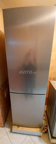 VENDS REFREGIRATEUR CONBINE BOSCH PRESQUE NEUF