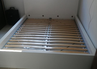 Lit avec sommier MALM IKEA