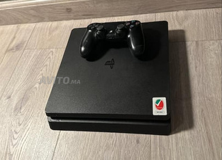 ps4 slim v11.00 Flashé 13 jeux Ma7al