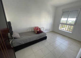 عرض شقة مفرشة للكراء اليونس درنا قرب CHU Tanger