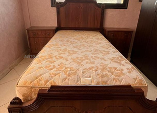 Lit single avec 2 armoire (sans matelas)