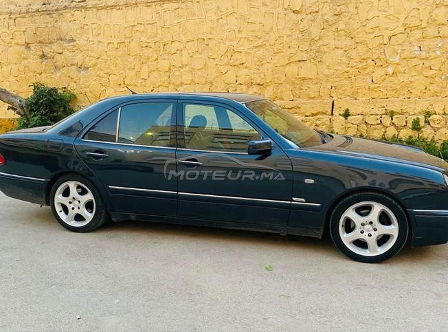 Mercedes Benz w210 e300
