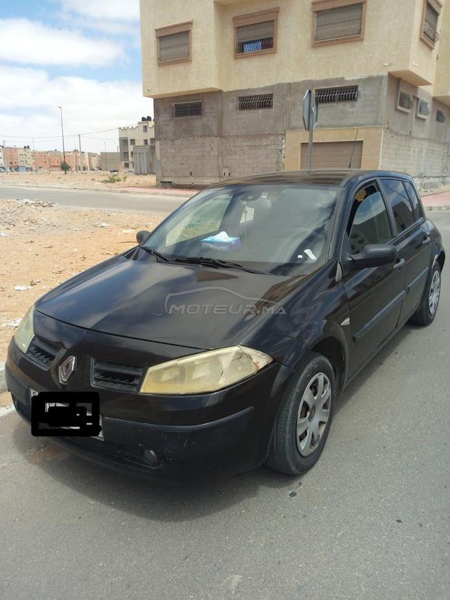 RENAULT MEGANE 2  CASQUETTE 