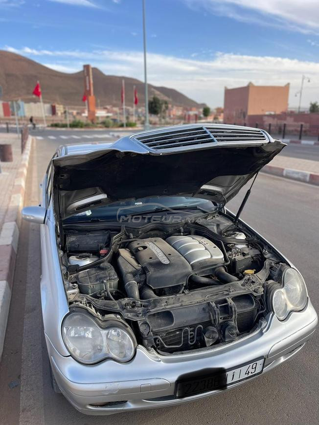 Mercedes C200 