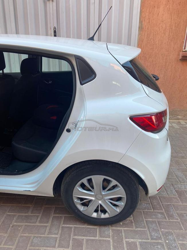 Renault Clio 4 Essence Manuelle 2017 à Marrakech