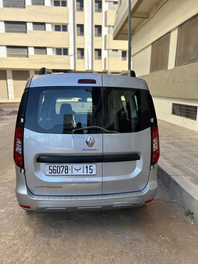 renault express 