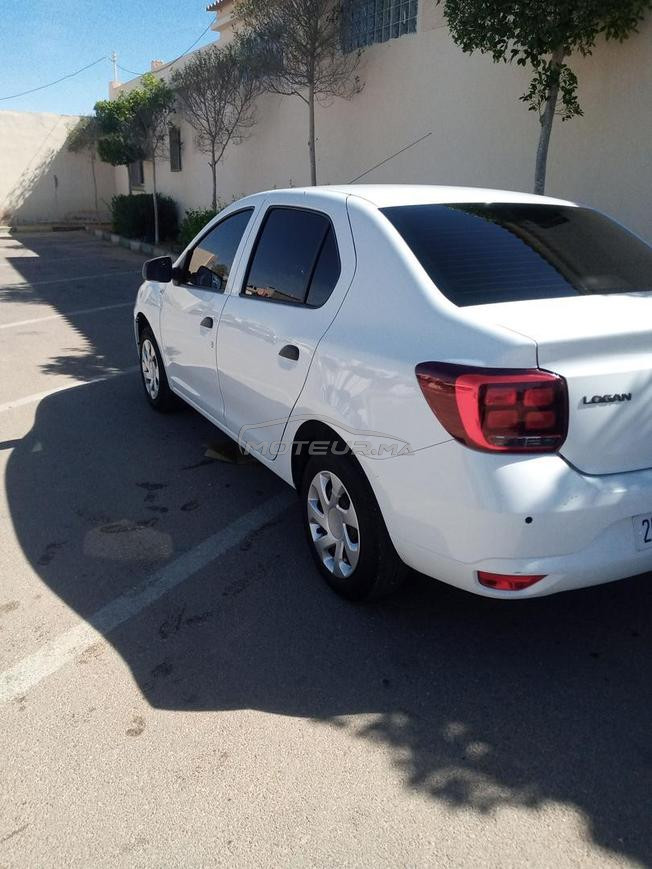 Dacia Logan Essence Manuelle 2021 à Laâyoune