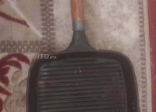 Poele grille panini مقلاة بانيني ثقيلة