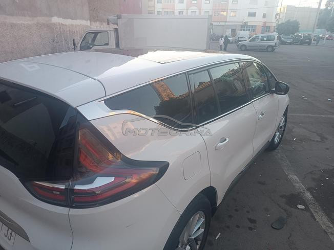 Renault espace initiale paris 2017