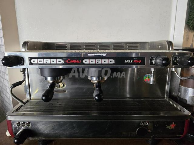 machine à café CIMBALI 2 groupes et moulin à café 
