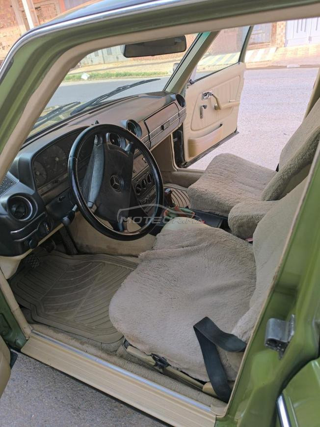 Mercedes-Benz 240 Diesel Manuelle 1982 à Taourirt