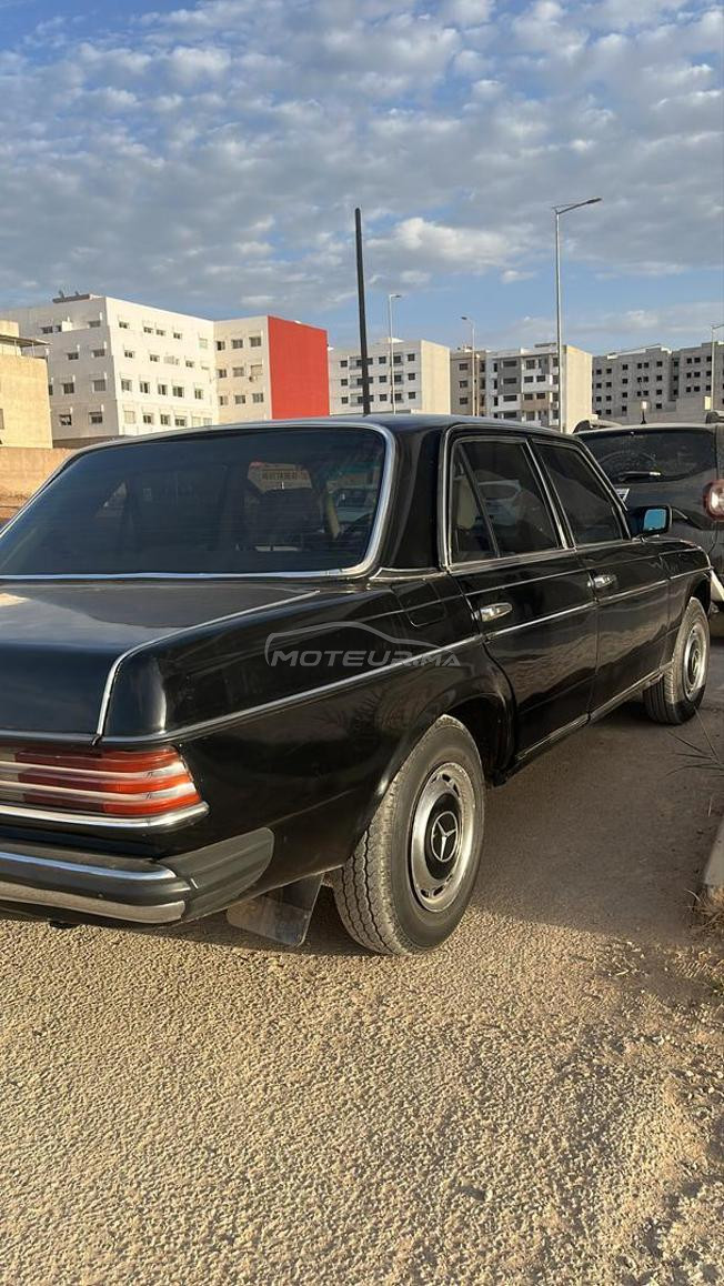 Mercedes 240