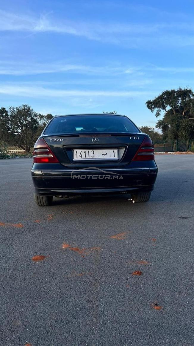 Mercedes-Benz 220 Diesel Manuelle 2001 à Salé
