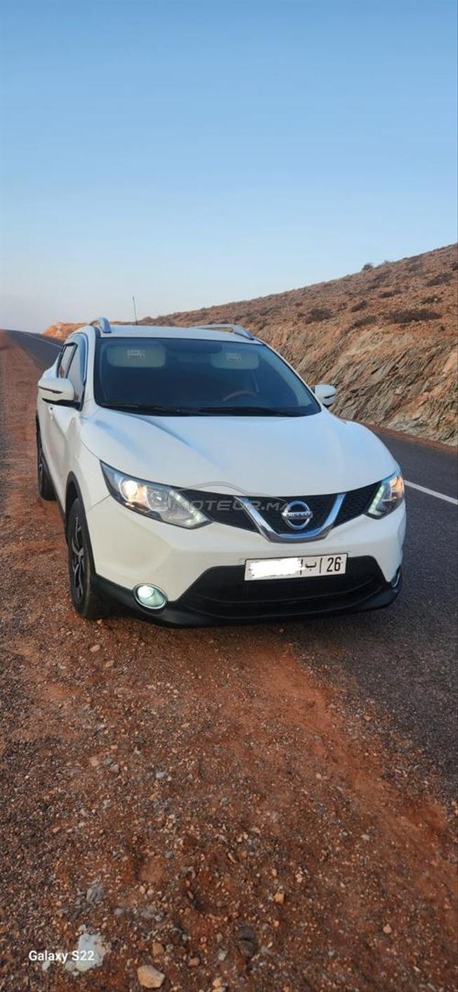 Nissan Qashqai tt options 6 chv diesel model 2015  