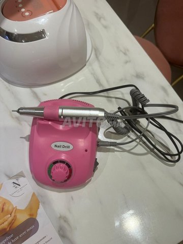 PONCEUSE PROFESSIONNEL ET SECHE VERNIS