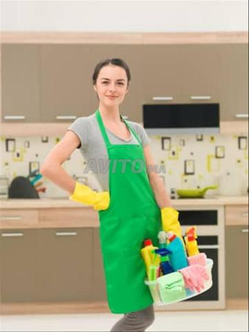 مربية / عاملة منزلية / مربية مرضى / طباخة