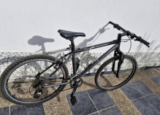  VTT Rockrider ST 100 à vendre. 