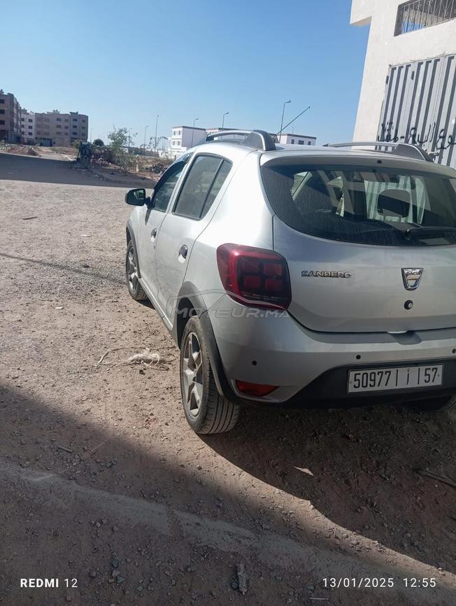 Dacia Sandero Stepway 1 er main
