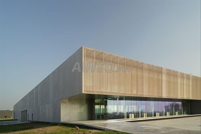 Usine 2300m² zone industrielle Bouskoura Wled Slah