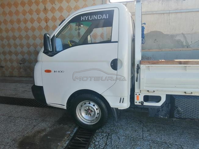 Hyundai H-100 