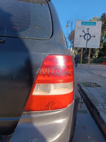 Faros dyal kia sorento modèle 2009