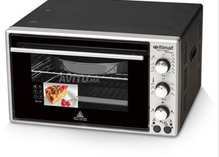 فرن كهربائي في حالة جيدة جديد  