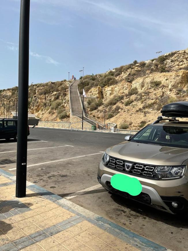 Duster n9aya 