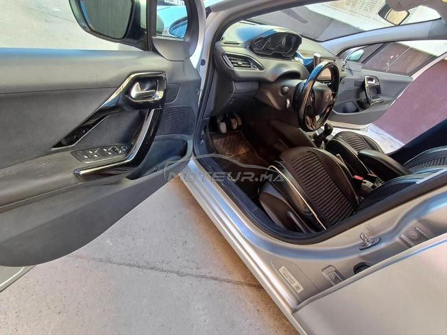 Peugeot 208 Diesel Manuelle 2015 à Safi