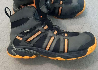 chaussurs solid Gear 40