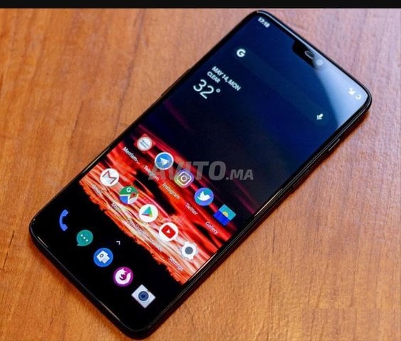 OnePlus.  6 