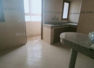 Appartement à louer 100 m² à Temara