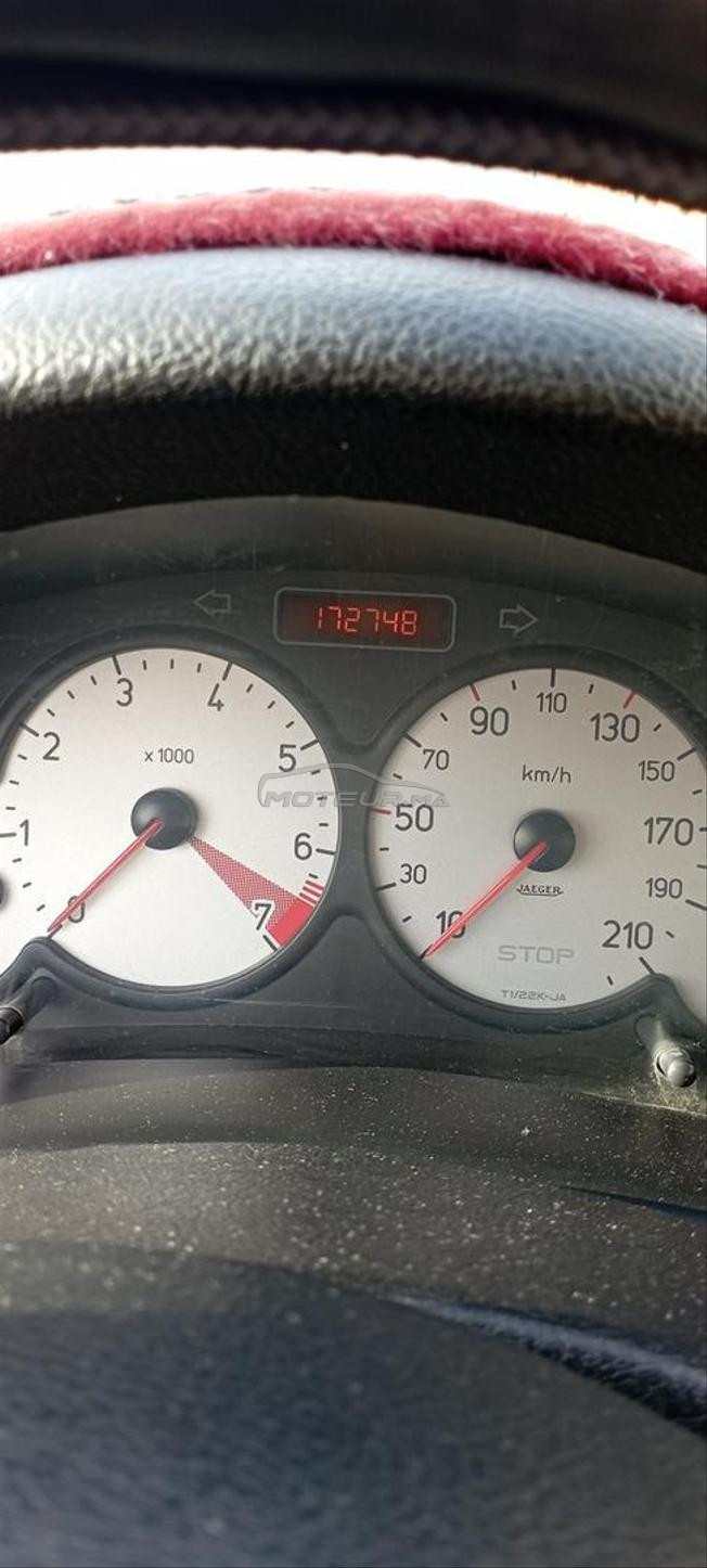 Peugeot 206 Essence Manuelle 2004 à Benslimane