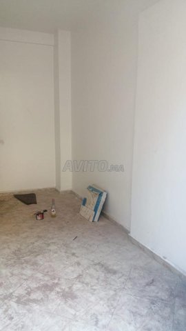 magazin a louer محل تجاري للكراء  موقع ممتاز