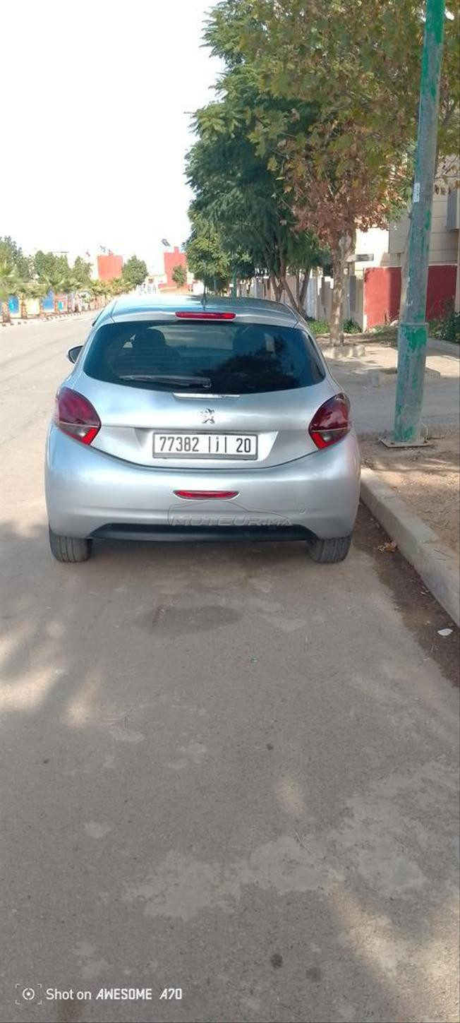 Peugeot 208 Diesel Manuelle 2016 à Meknès