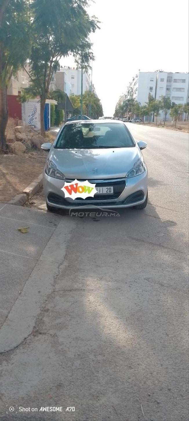 Peugeot 208 Diesel Manuelle 2016 à Meknès