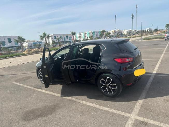 Renault Clio Diesel Automatique 2018 à Agadir