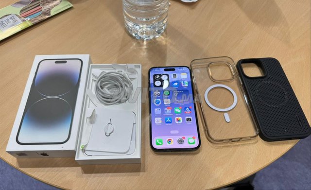 Iphone Apple watch  Aipods pro 2n generation 